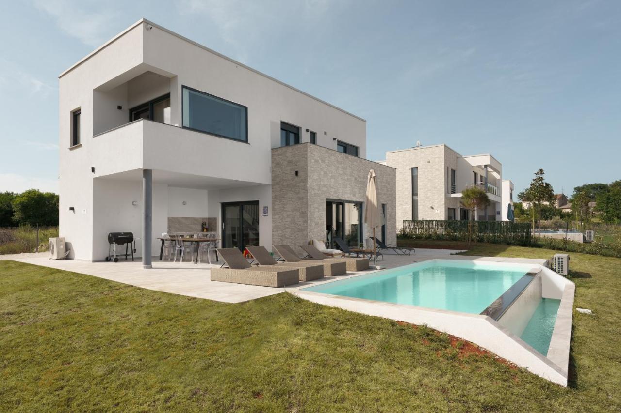 Sea View Villa Cala Royal Krnica Εξωτερικό φωτογραφία